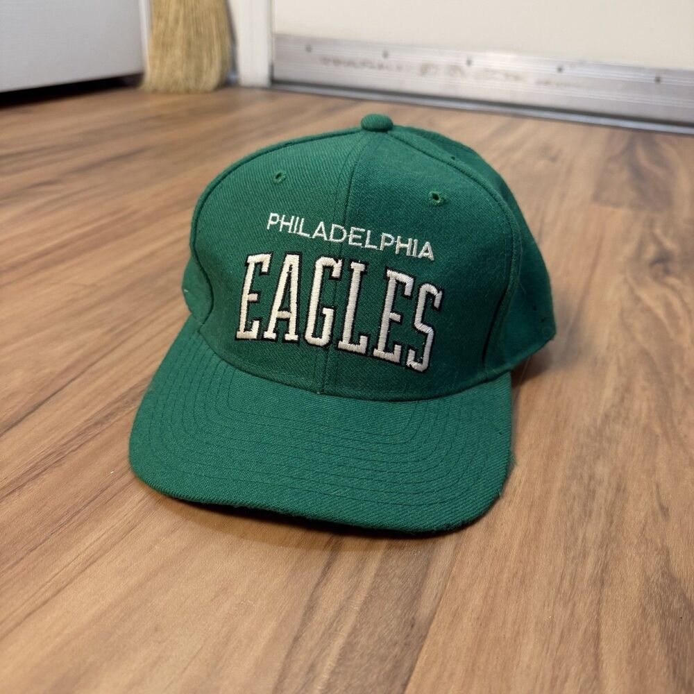 Vintage 90s Starter “Philadelphia Eagles” Green 100% Wool Snapback Hat
